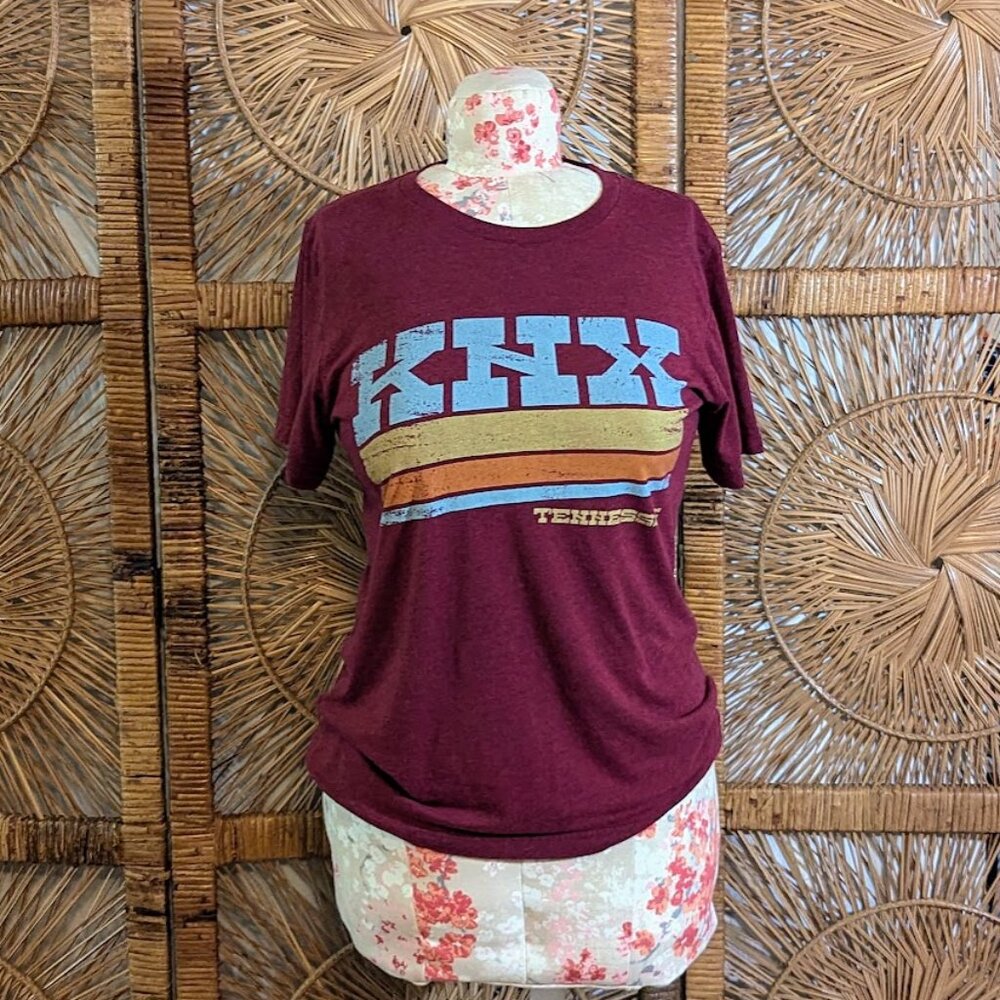 Canvas Knoxville TN Maroon fitted t-shirt Womens M - GUC